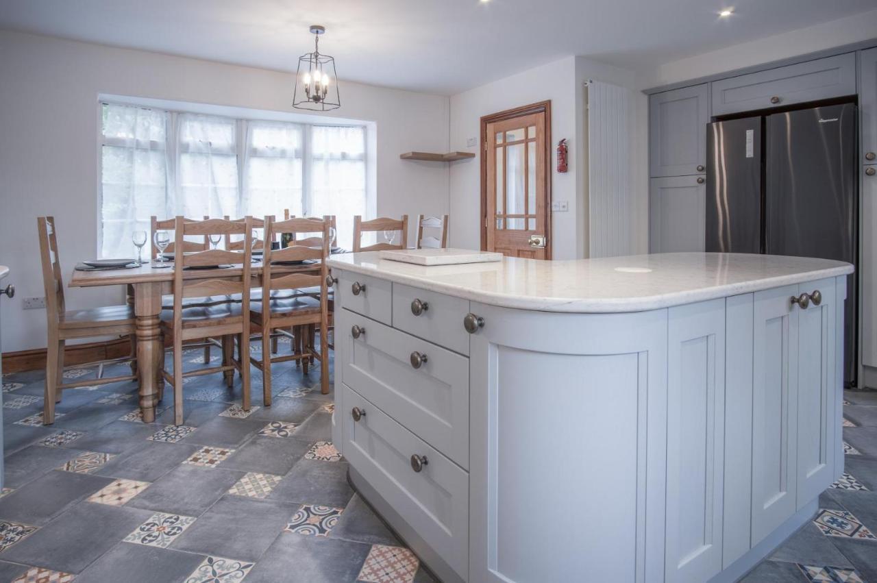 Pendeilo Villa - 5 Bedroom Holiday Home - Amroth Exterior foto